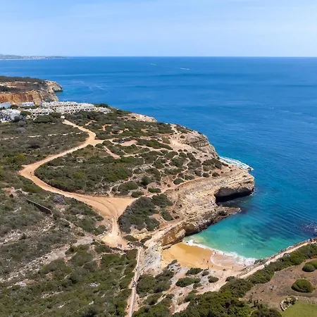 Casa Igreja * Carvoeiro (Lagoa)