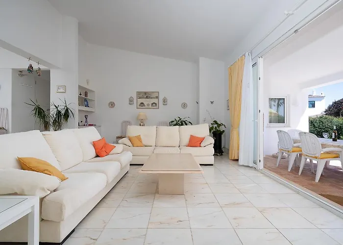 Casa Igreja 别墅 *